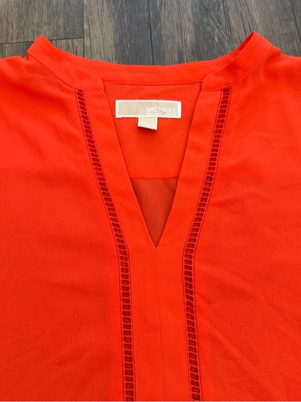 Michael Kors Mandarin Orange Pointelle Trim Long Sleeve Top V Neck Blouse M